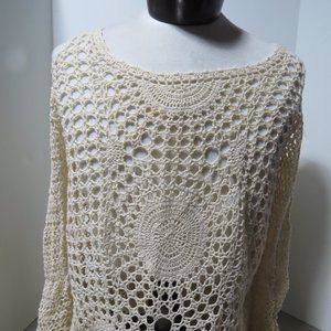 Women's boho crochet top; exposed shoulder, size L/XL  351